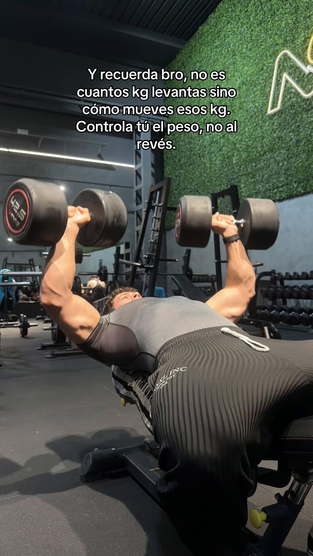 @Renauuu