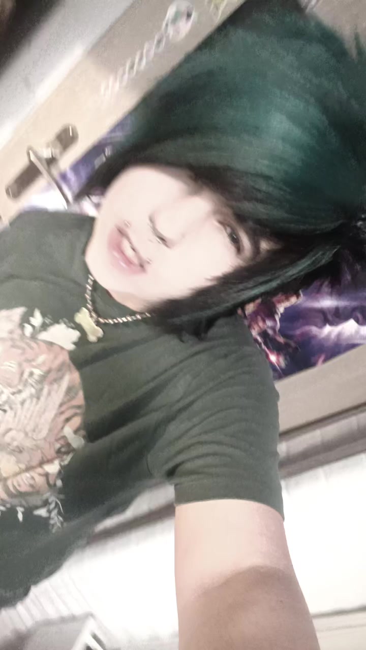 @Victor ⍟.⎊.✪ (。´-ω・) ᶻ 𝗓 𐰁