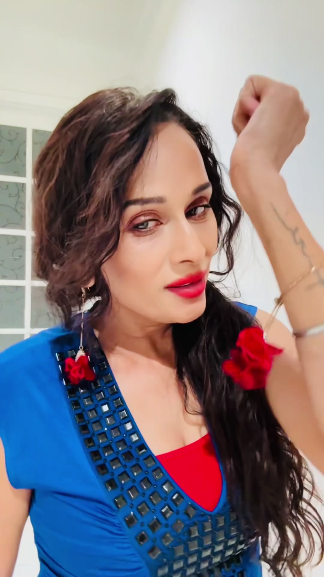 @Soni Paras