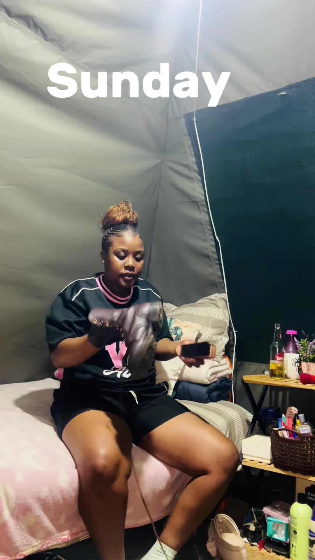 @deemphow_phow
