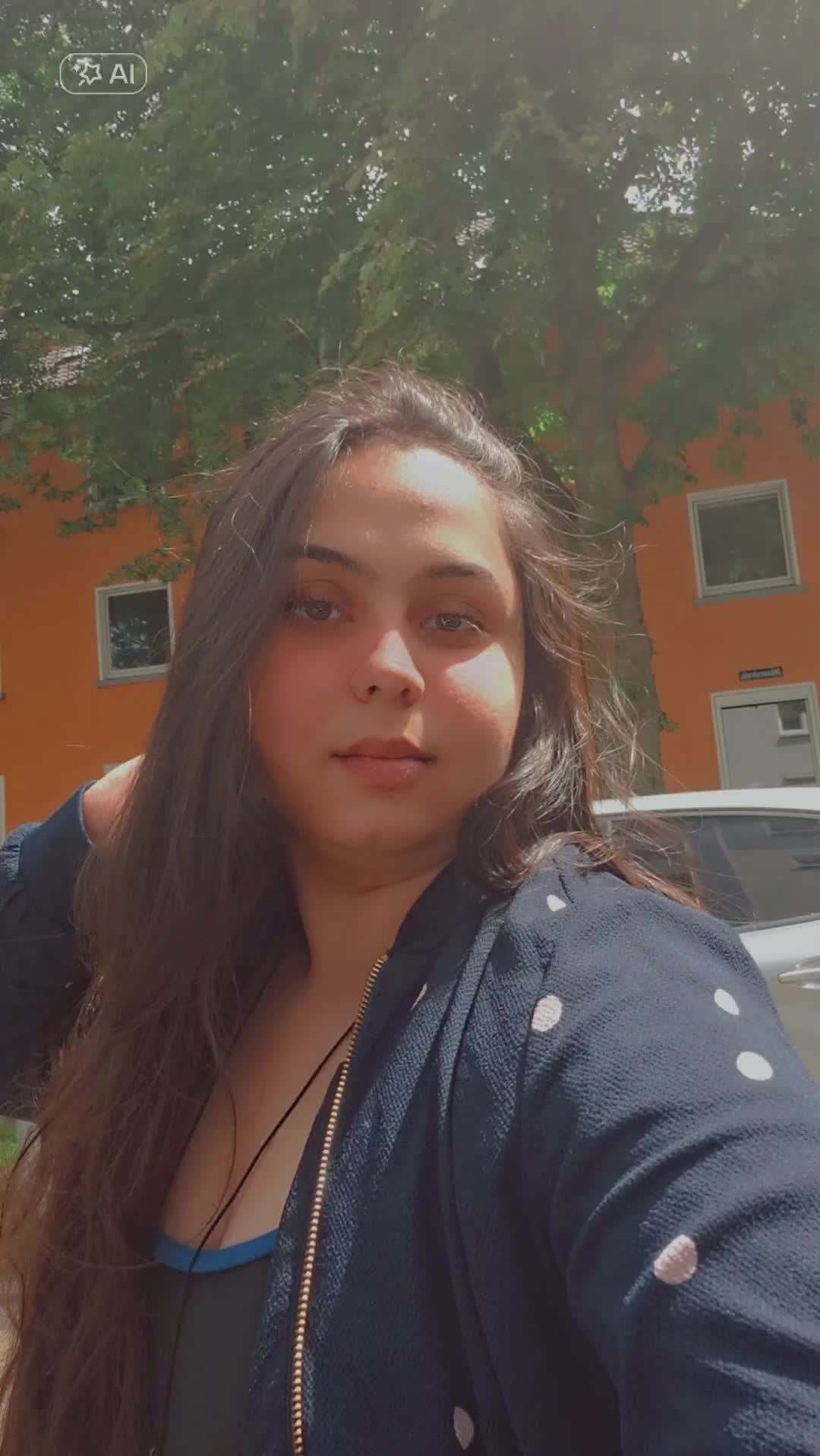 @Tania.s