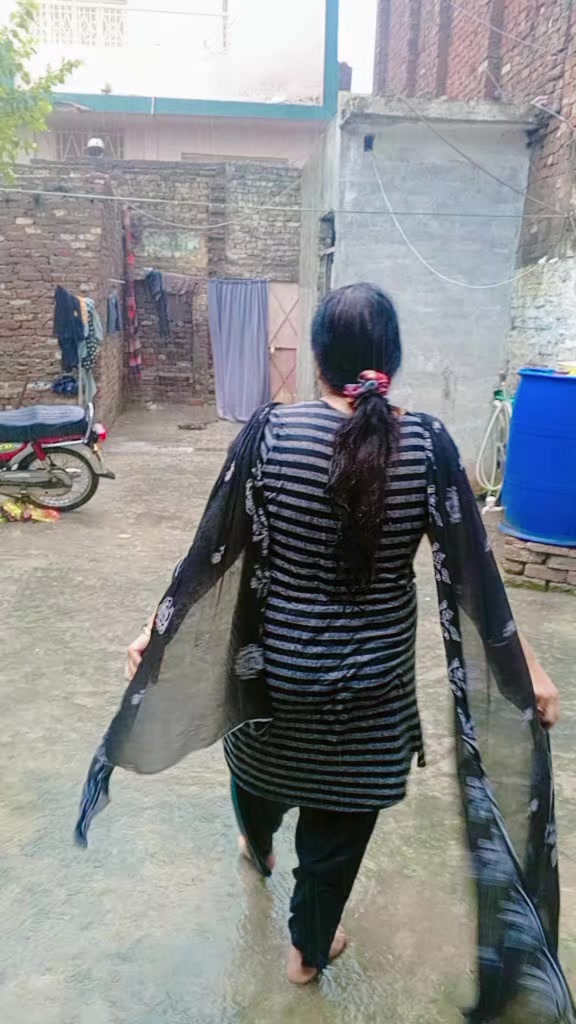 @Ayesha Rani
