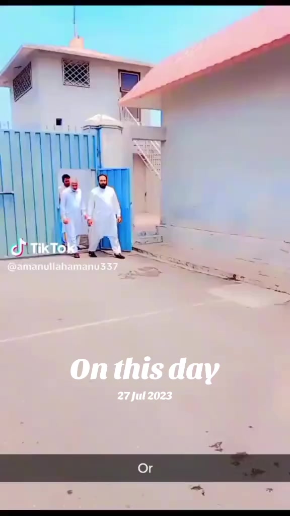 @Malik Riaz_