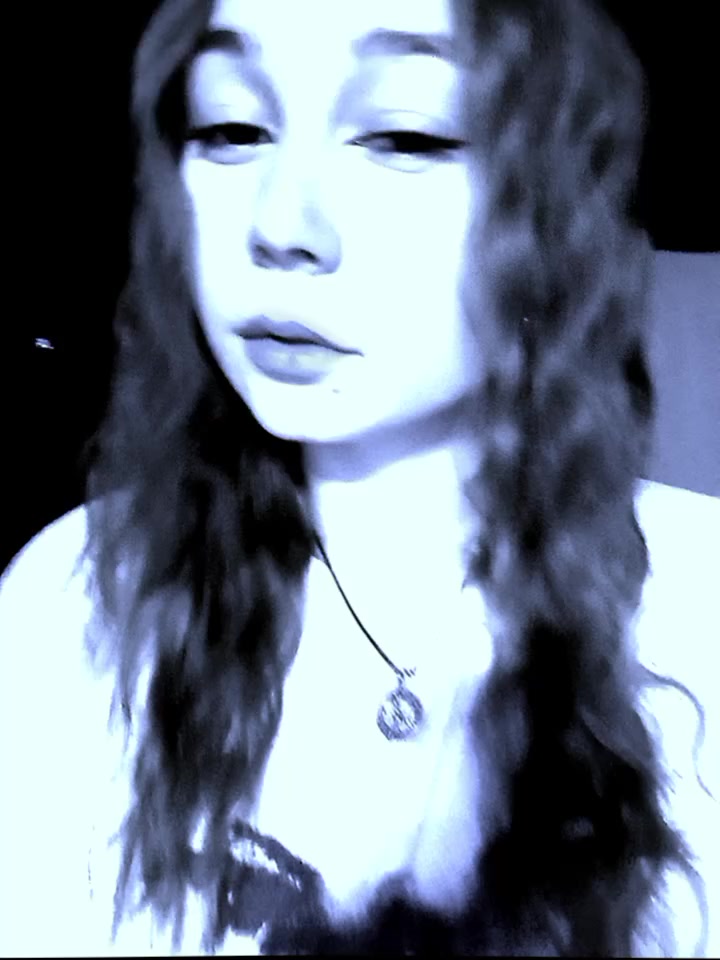 @варюша🦇