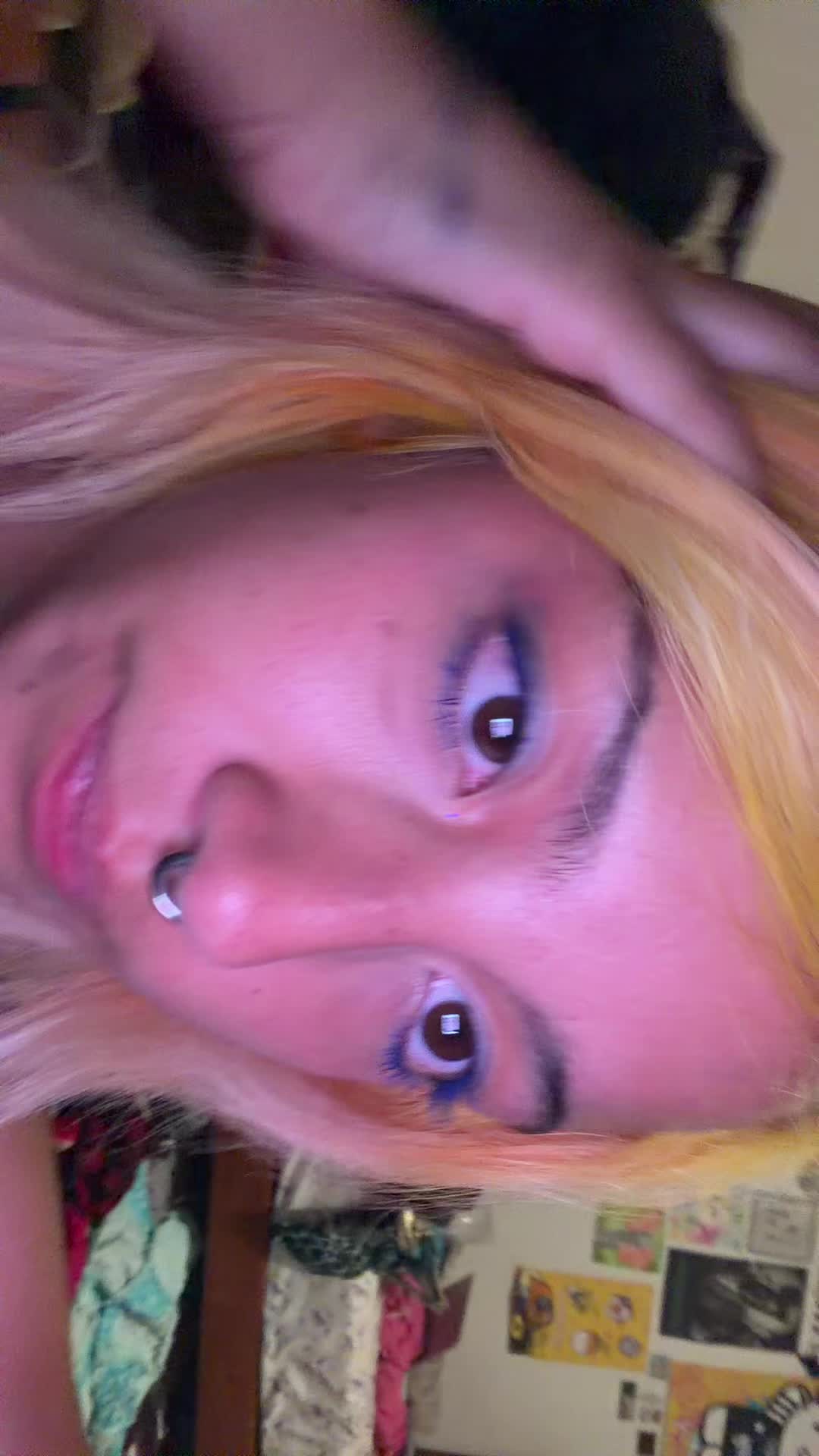 @buttlord