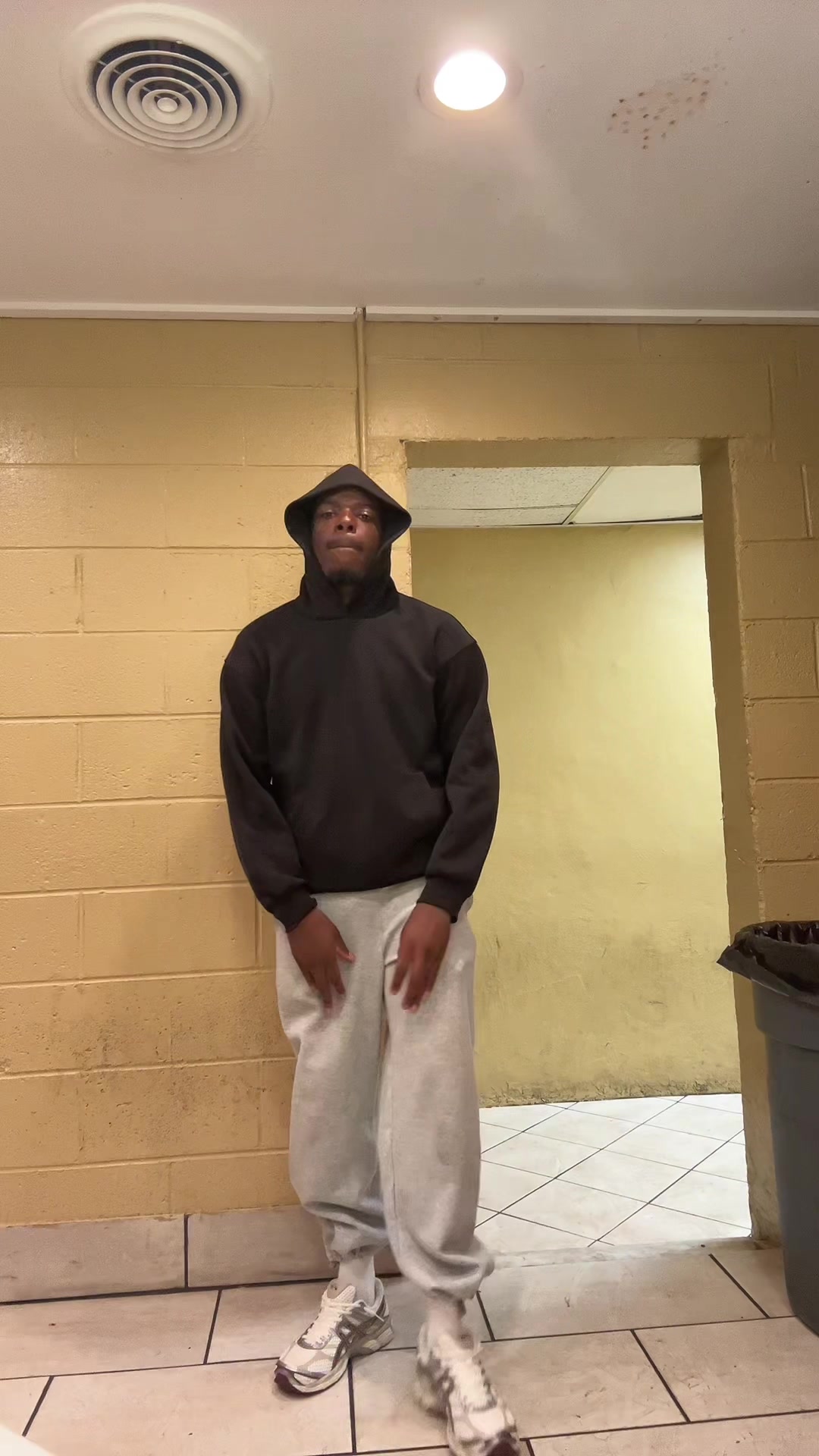@C4