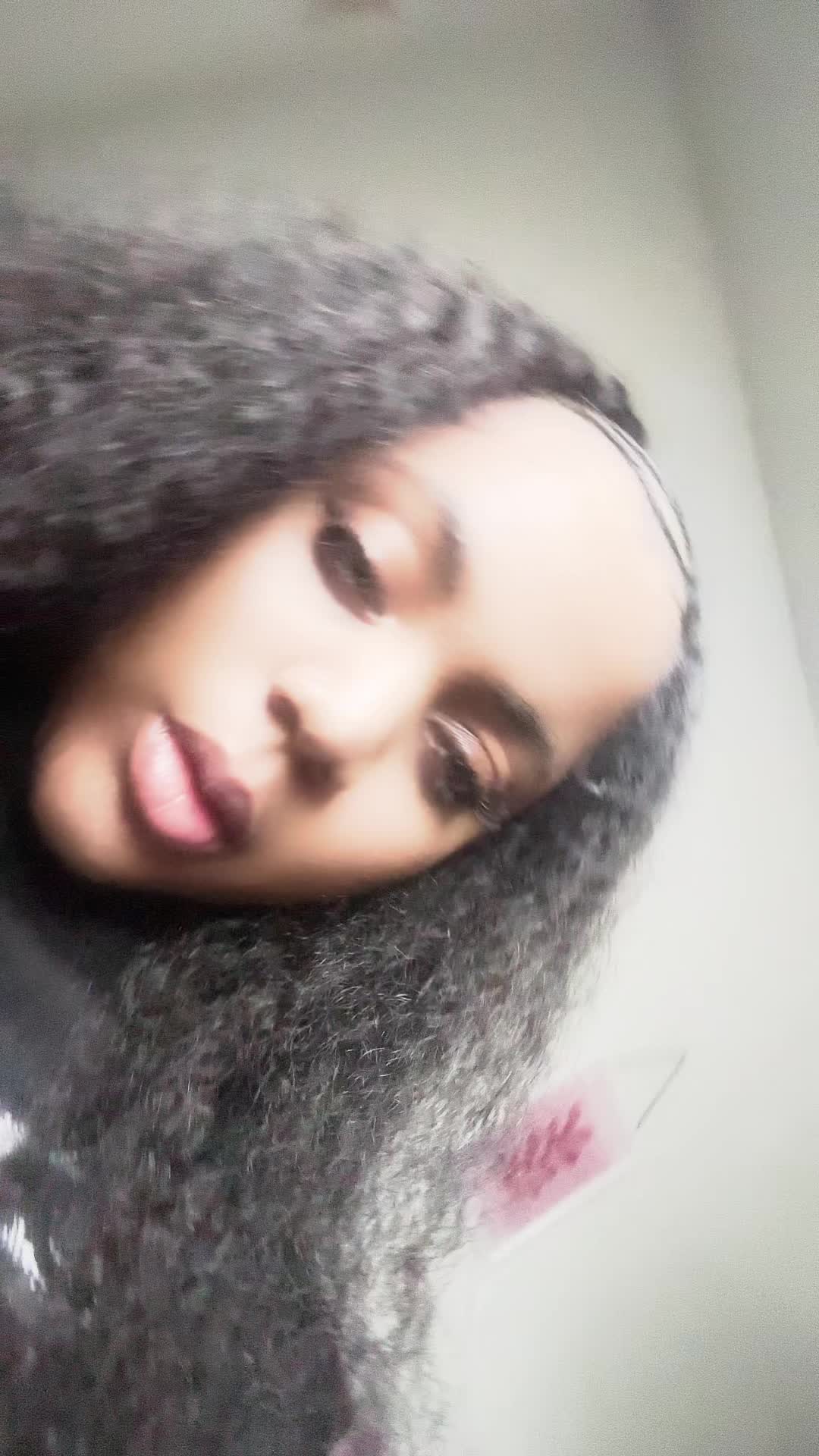 @Aminah Nicole