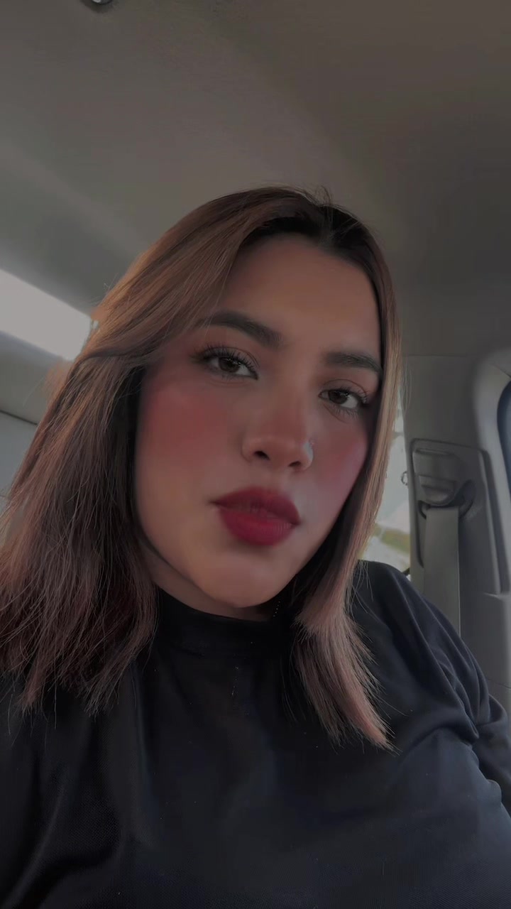 @MIAHERNANDEZ