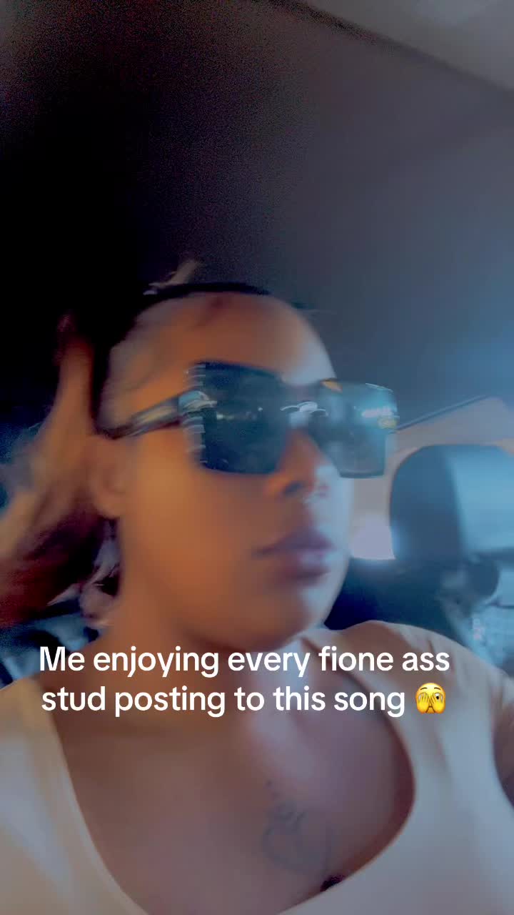 @Evillynn30 😈🤟🏽🖤💚