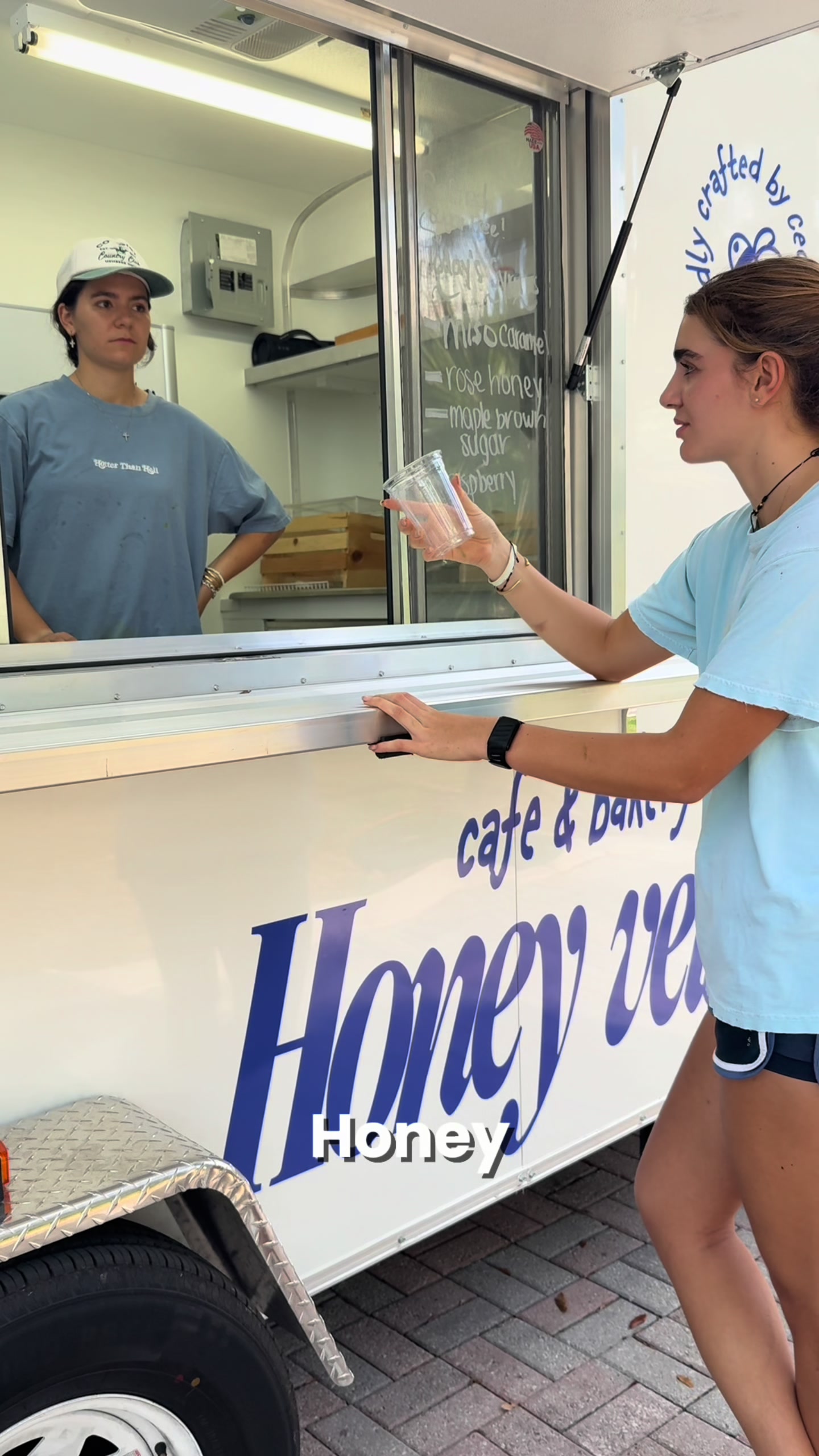 @Honey Veil