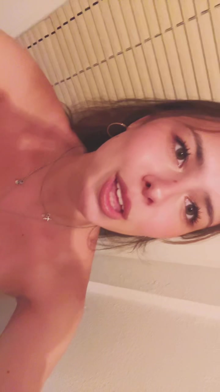 @andjela