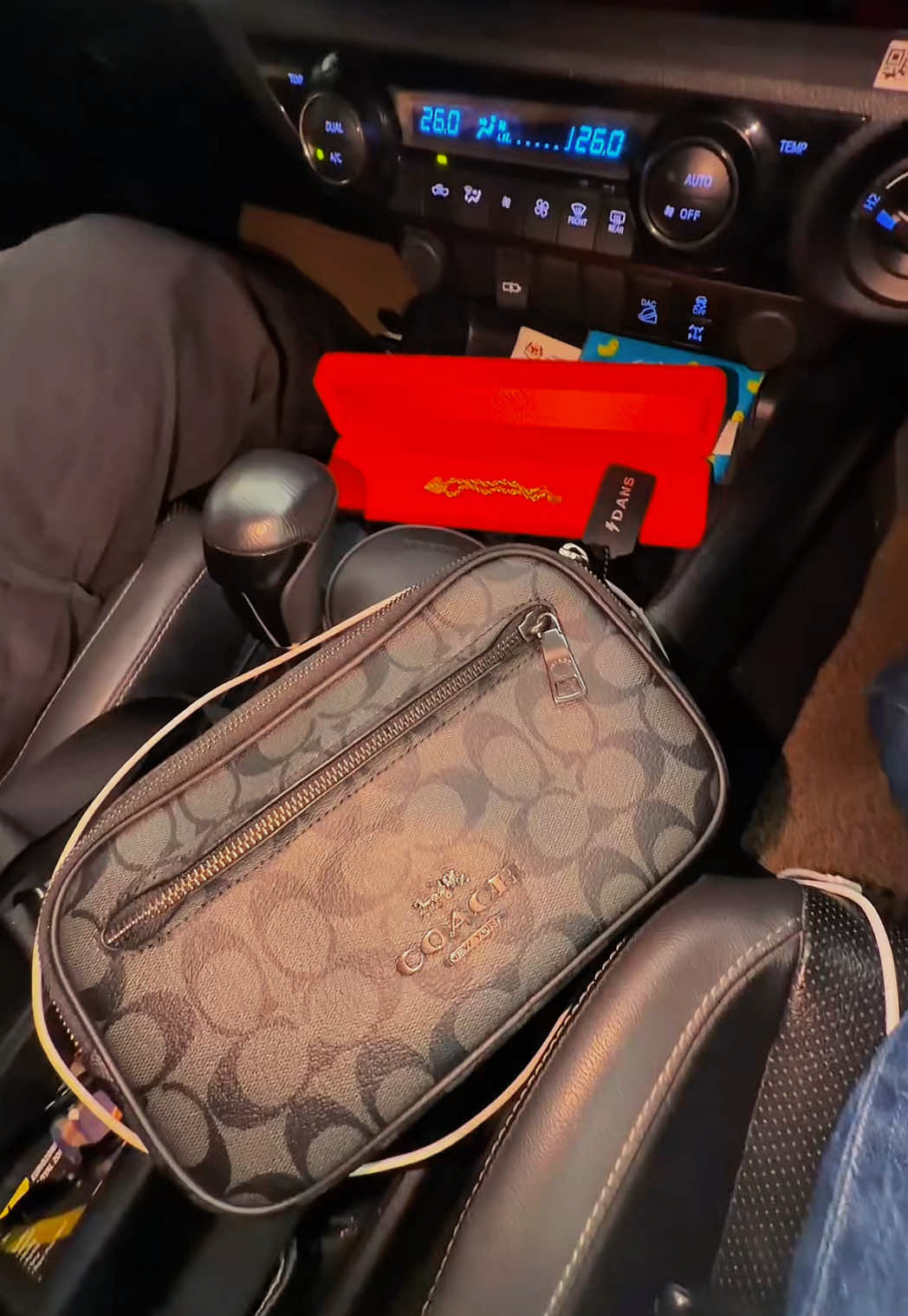 @dansnobby