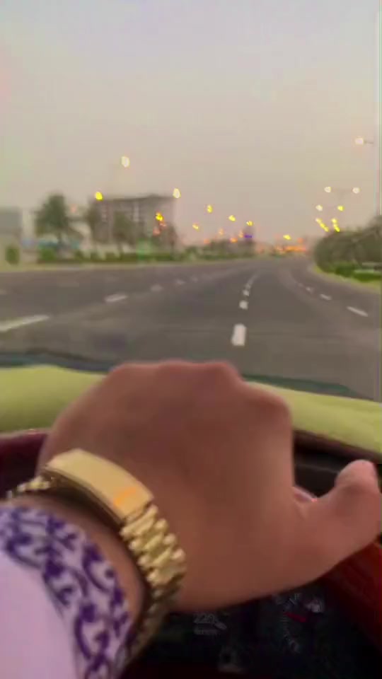 @纳比尔·汗 ♥️