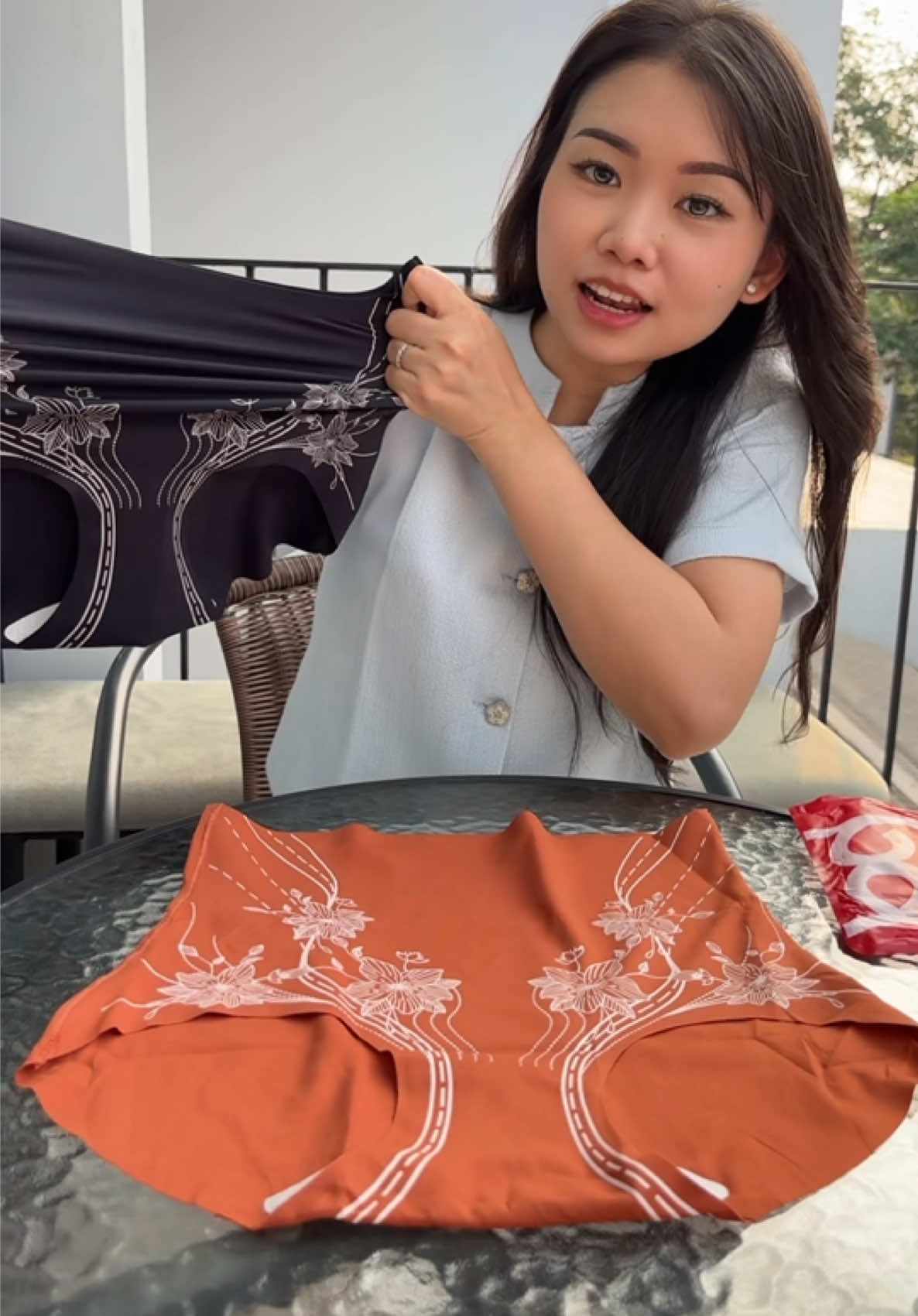 @revicynthia