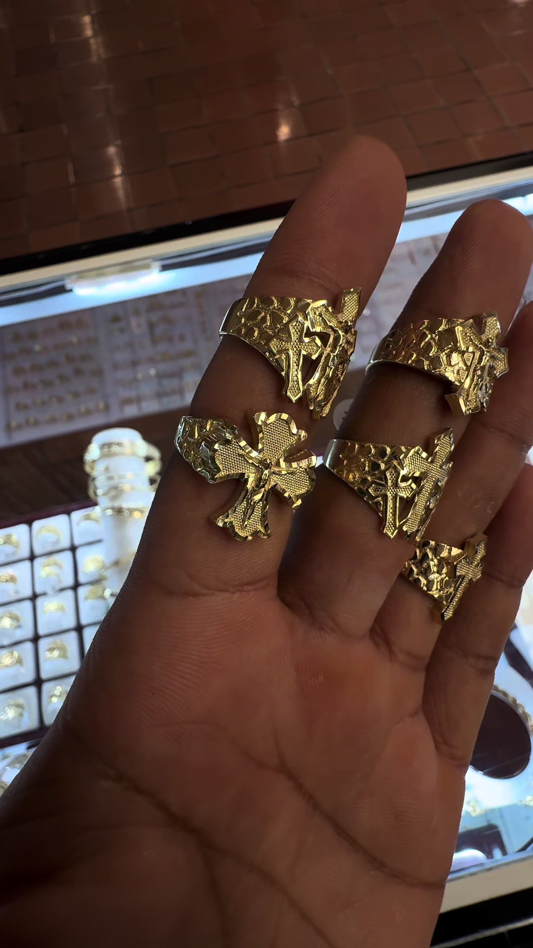 @AliJewelers