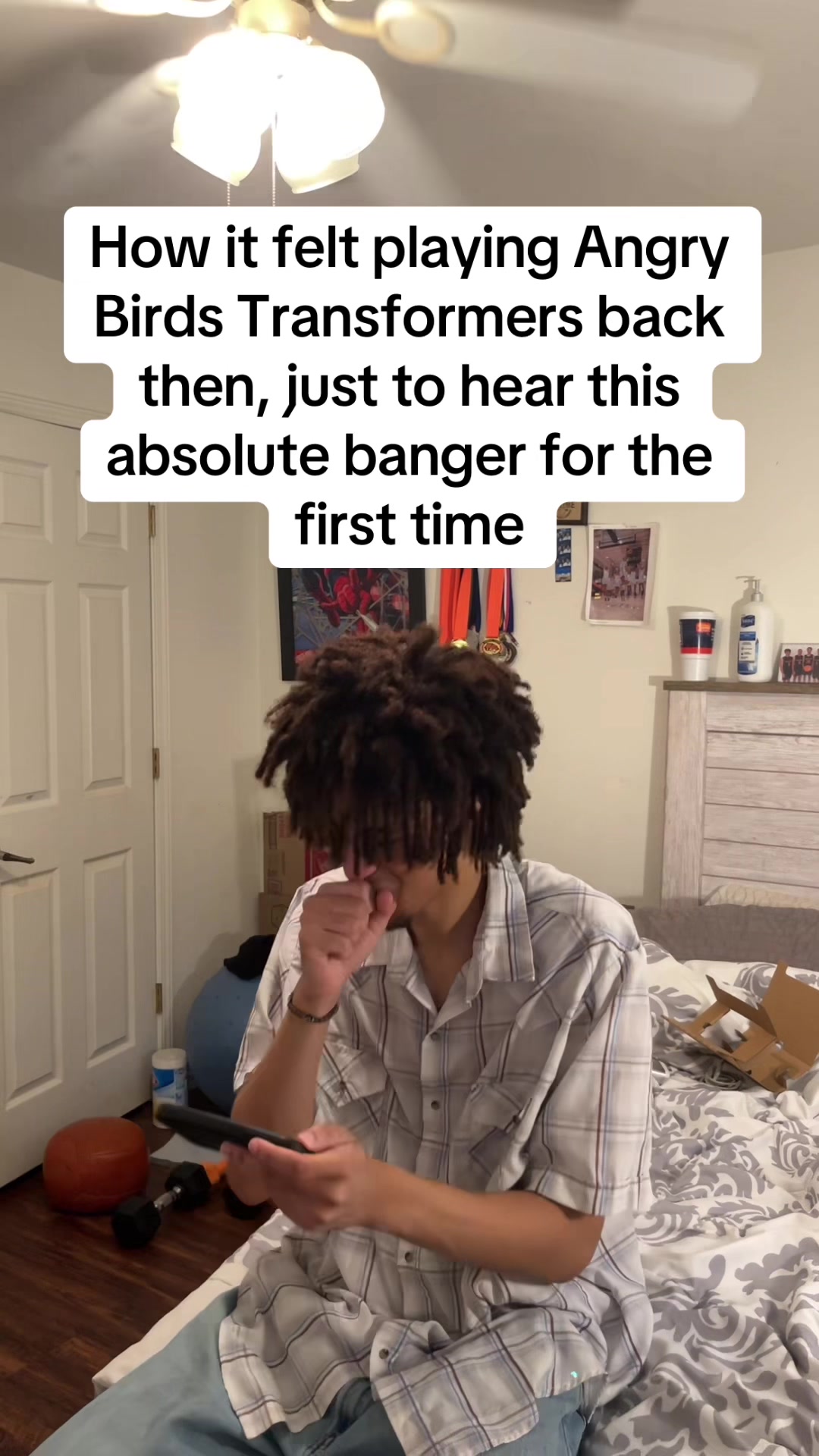 @ITZZ$kovie