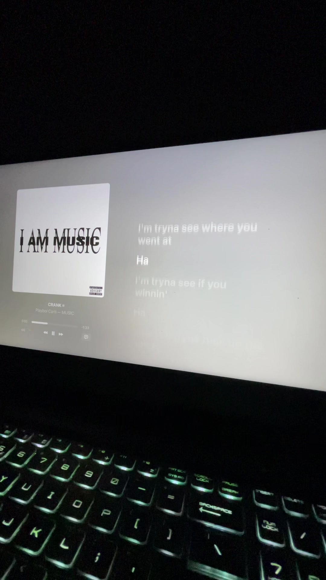 @msilaptoplyrics