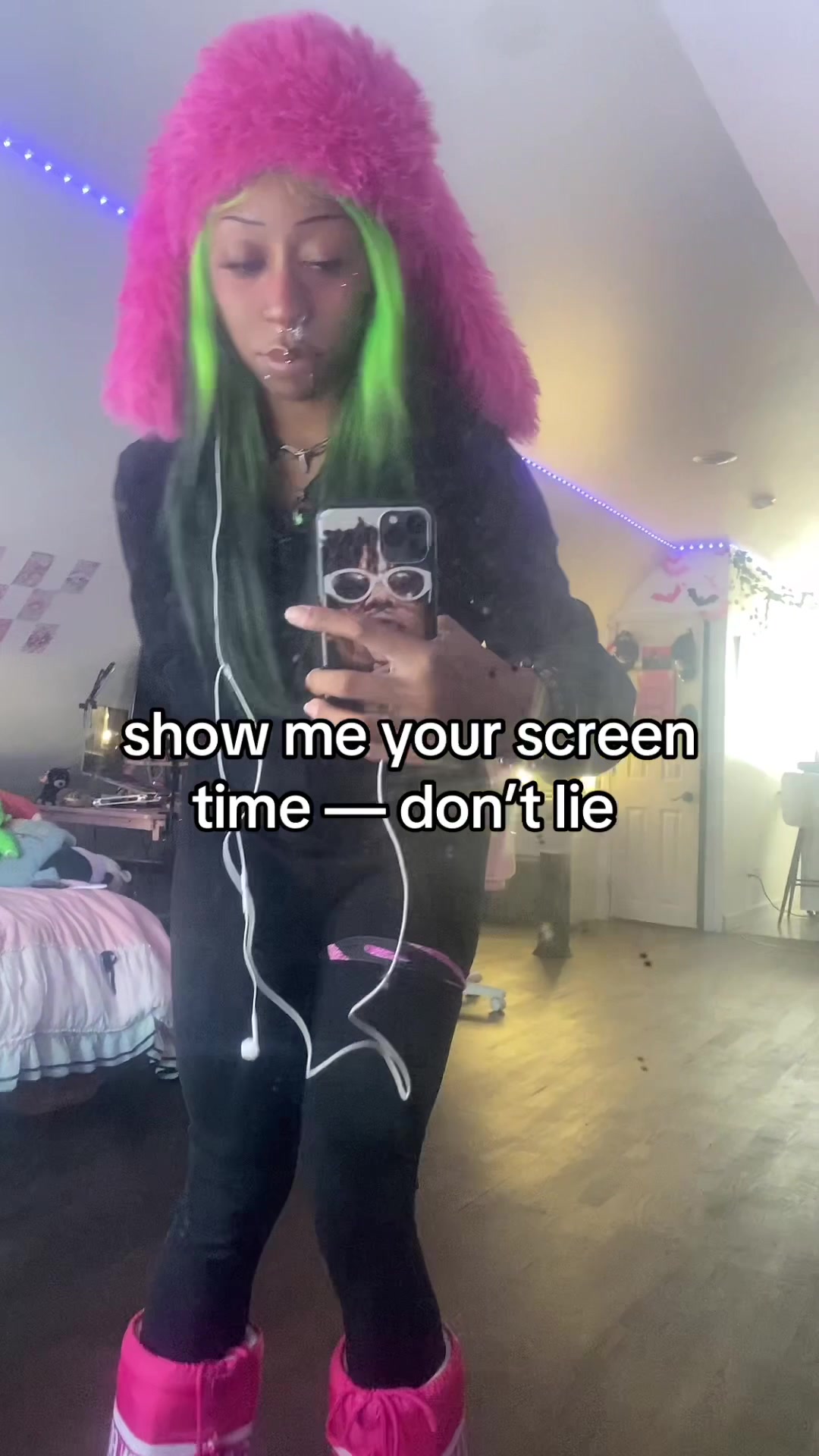 @Mina Savage