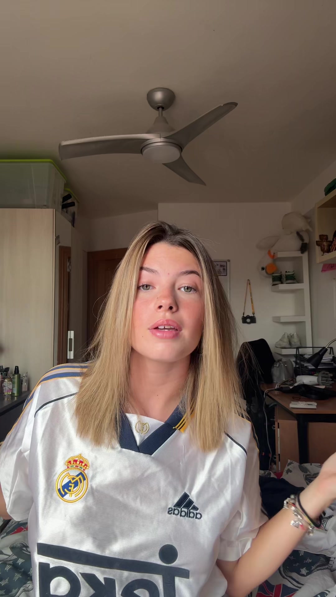 @Mery