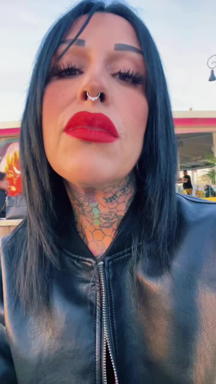 @Veronica