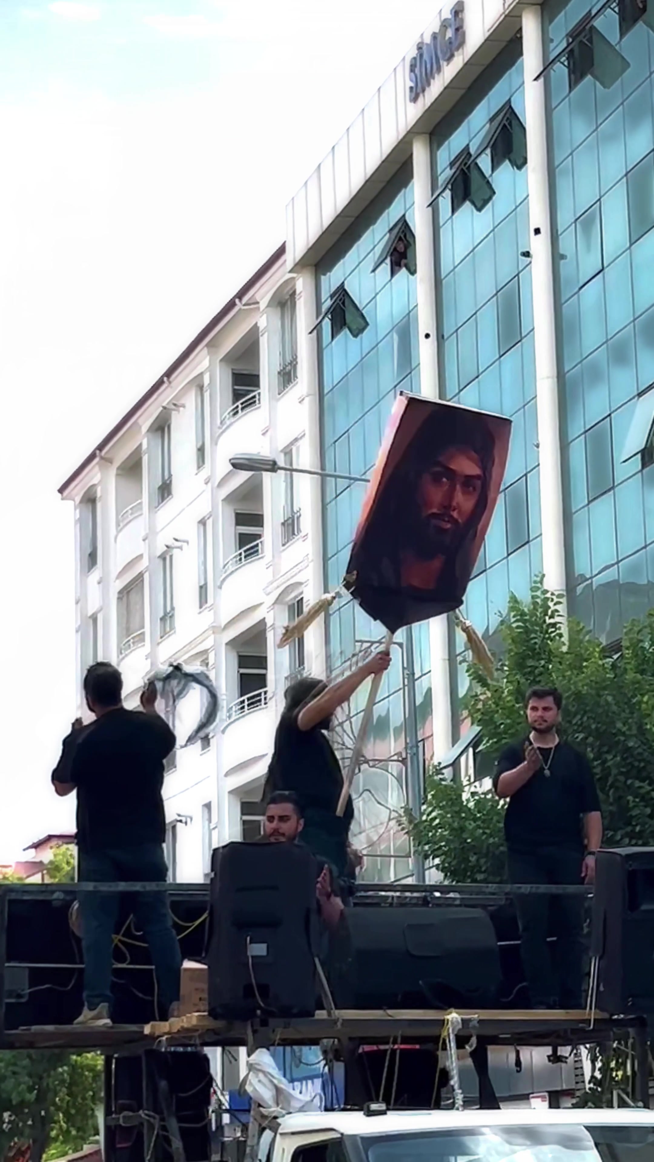 @𝐄𝐙𝐀𝐃𝐀𝐑-𝐈 𝐇𝐔𝐒𝐄𝐘𝐍ރ
