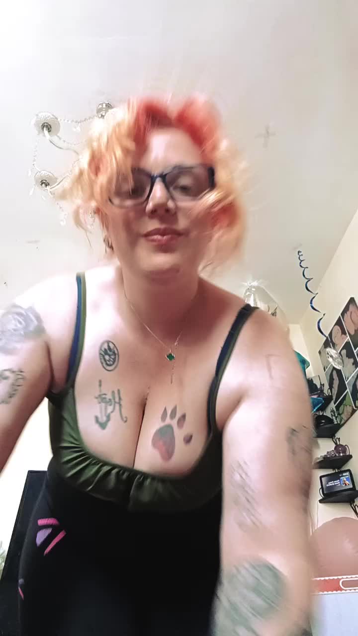 @Tish-Tash rose 🌹