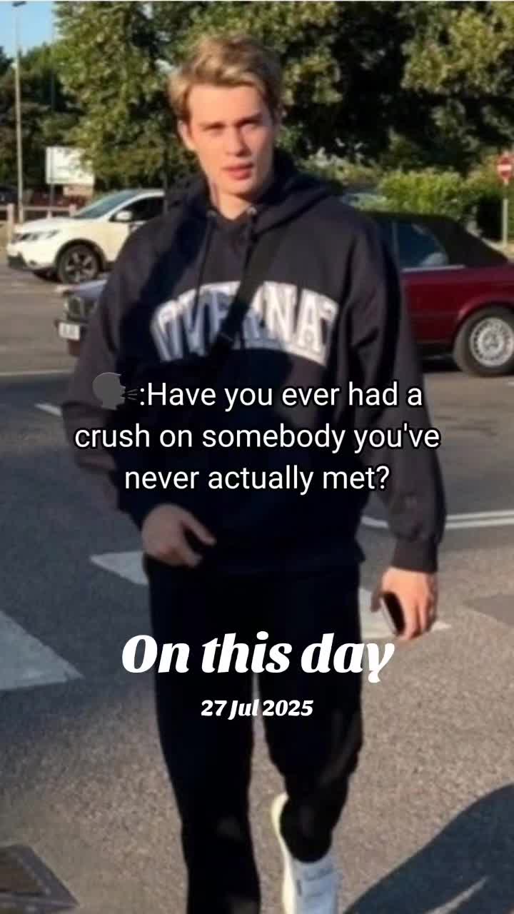 @Mr G's Wife, ❤️🤍👑💙💜💜🌈🌈