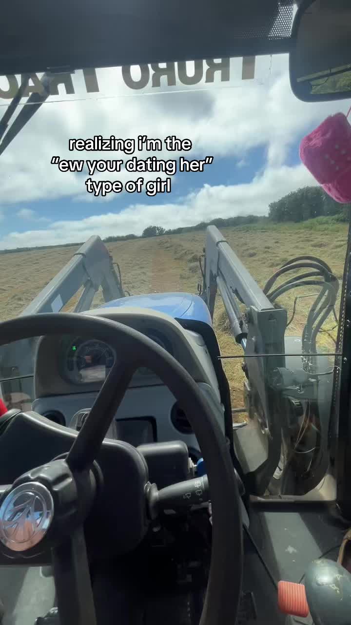 @Darcie🚜🐮💗