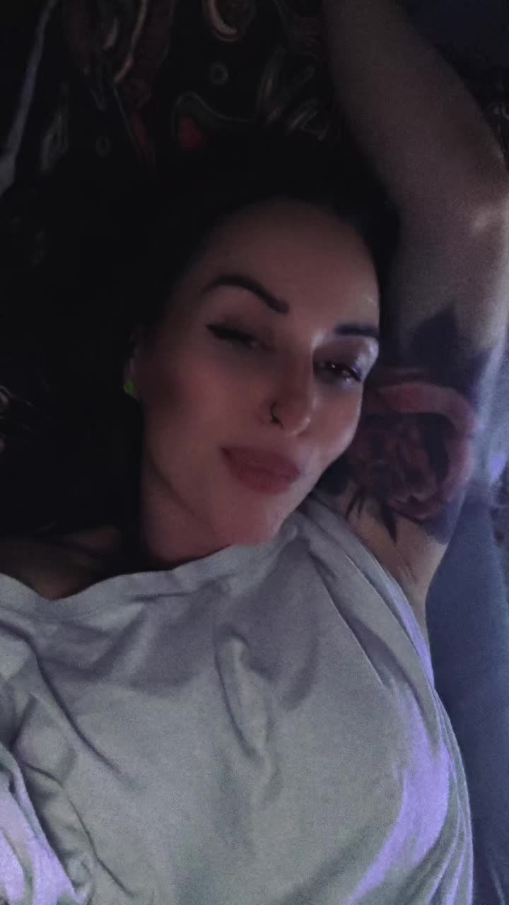 @Angie MC