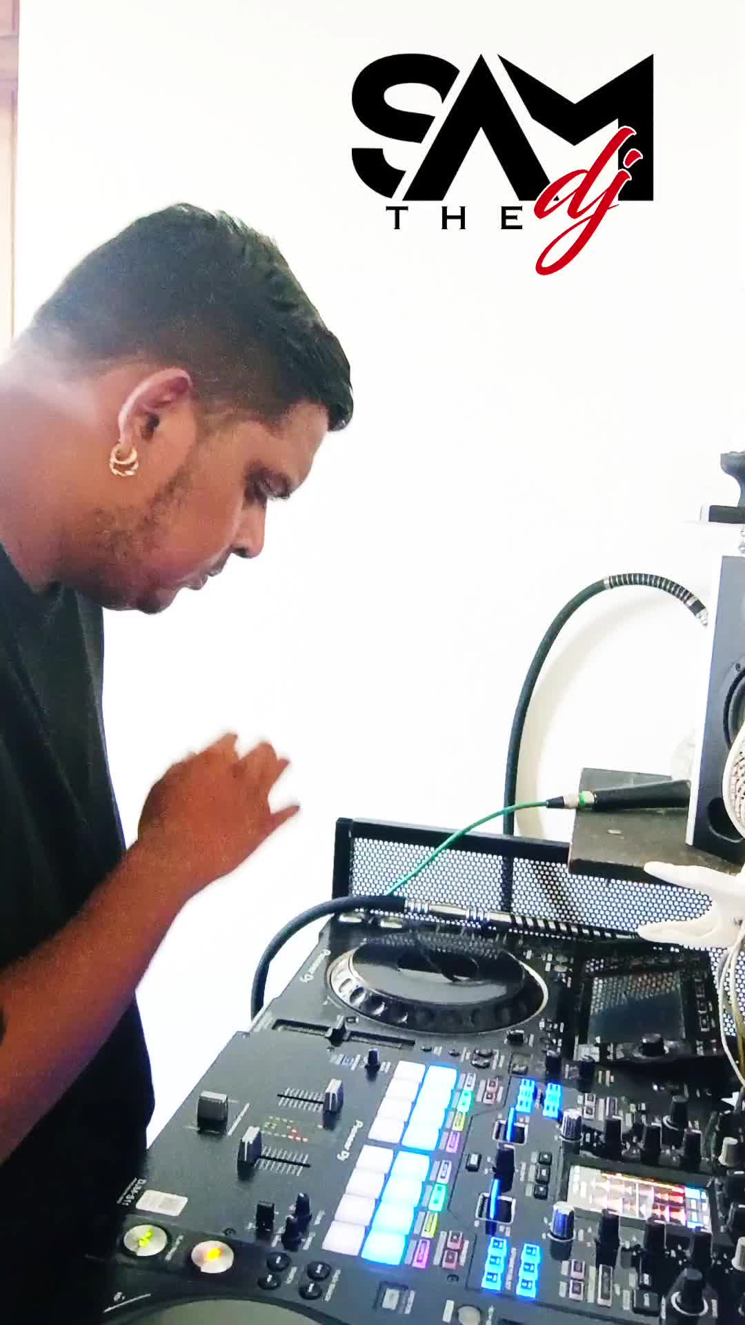 @Dj Sam