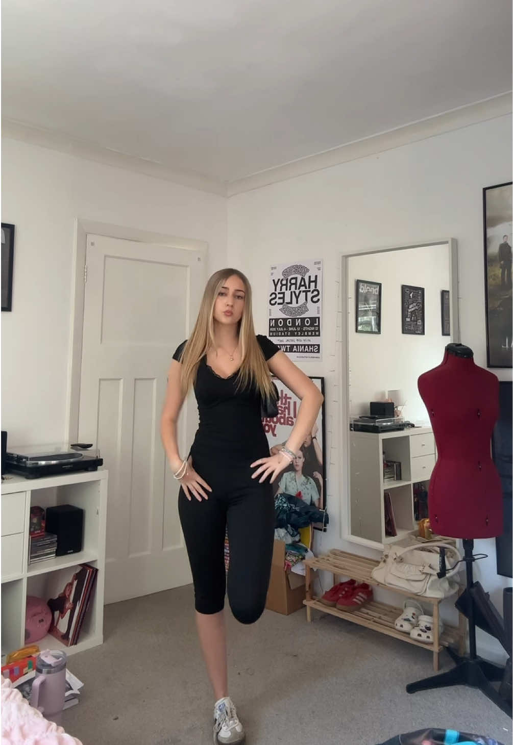 @𝓵𝓲𝓵𝓵𝓼