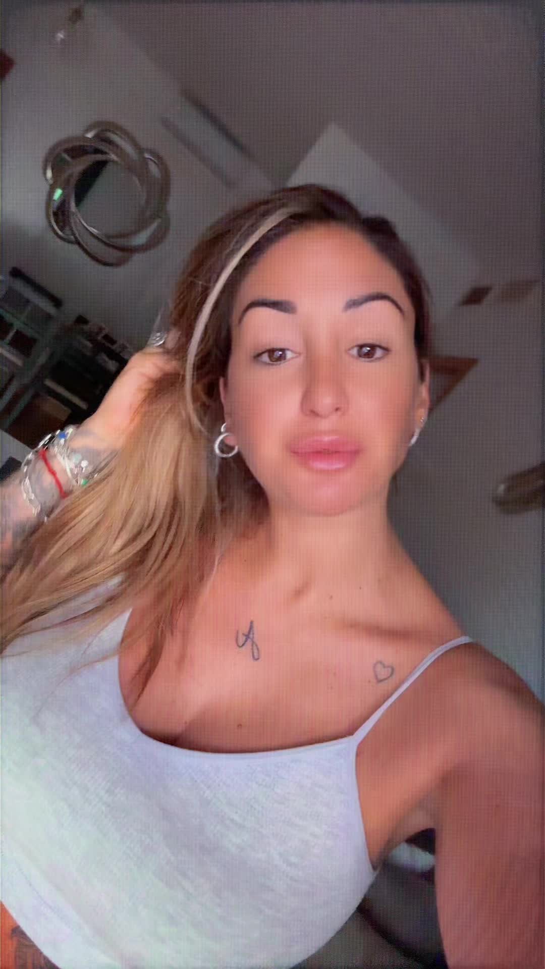 @Aly💎