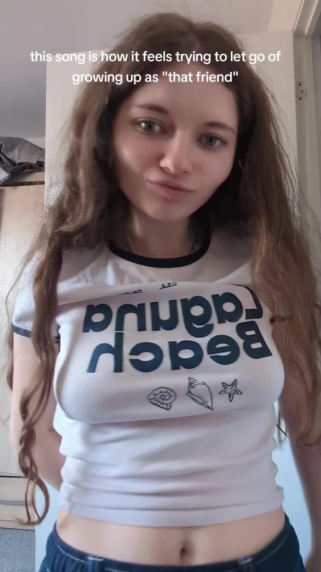 @everythingsRozy