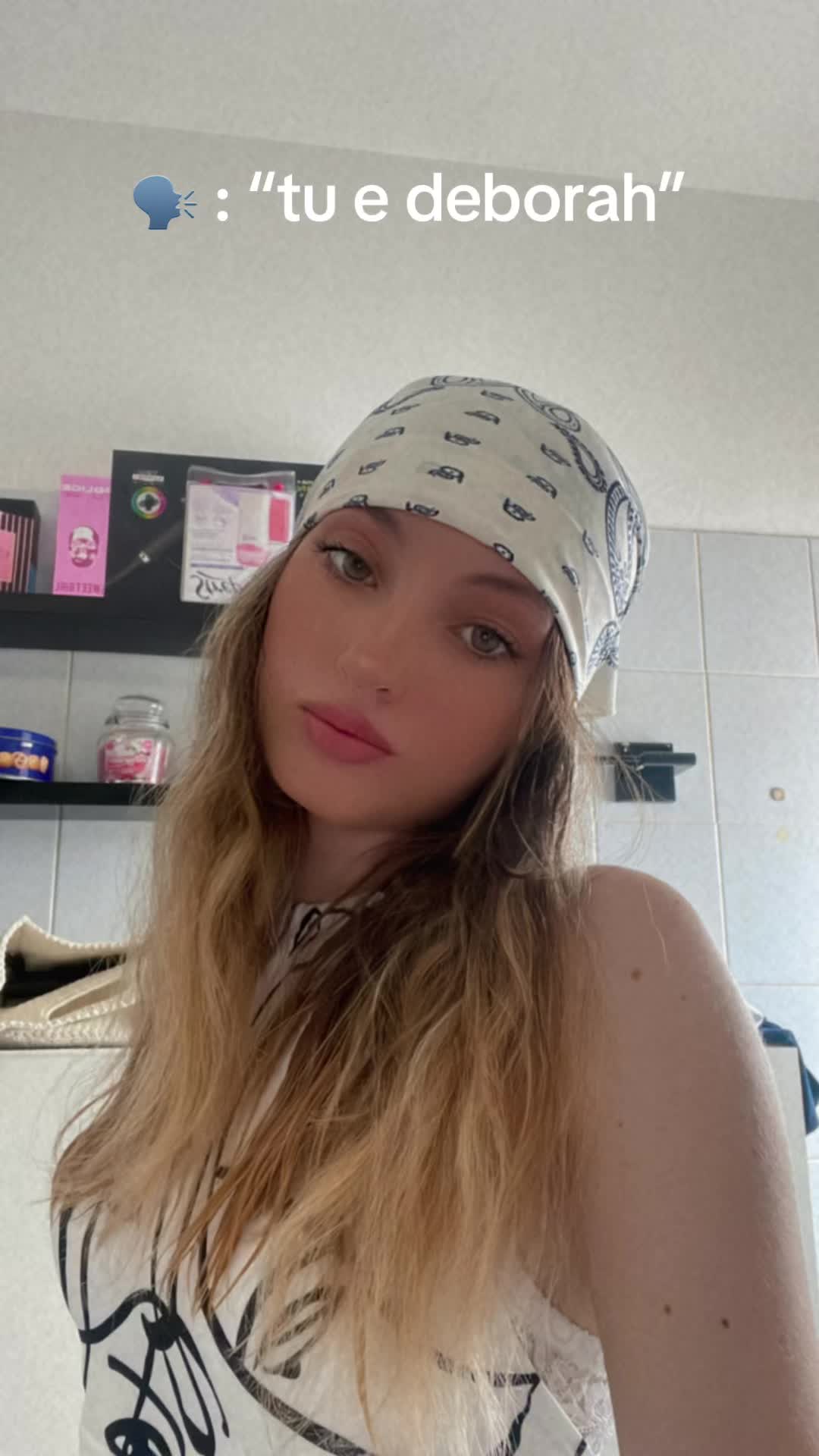 @_nastoerika_