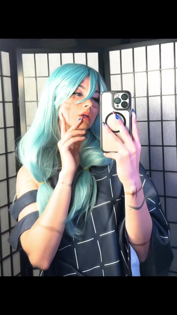 @justt.m00n