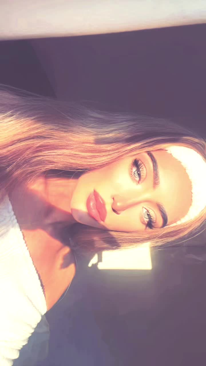 @Sophie. XOXO 💋