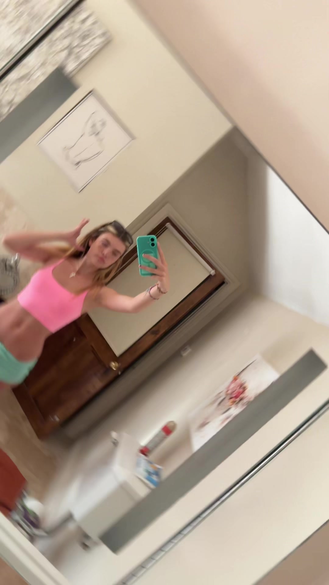 @elleh