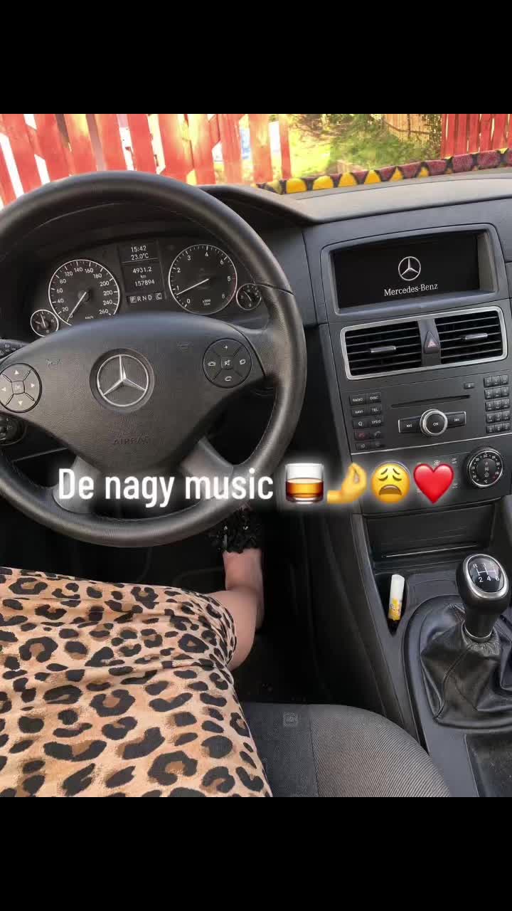 @&hearts;️&hearts;️melani