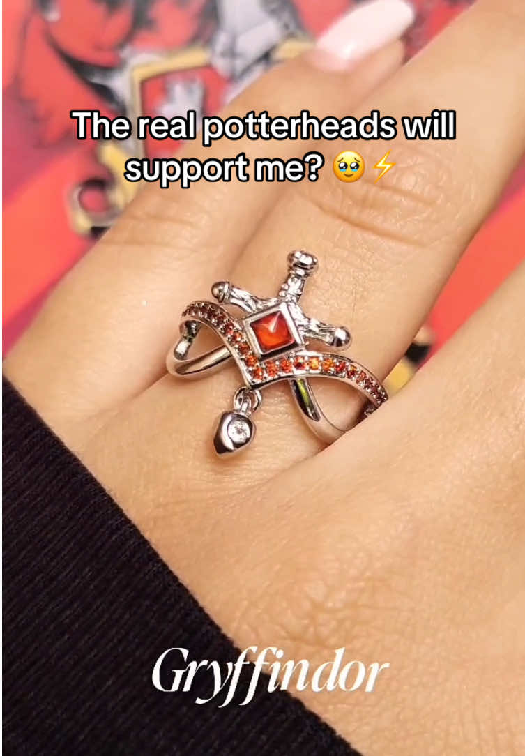 @FourWands Rings