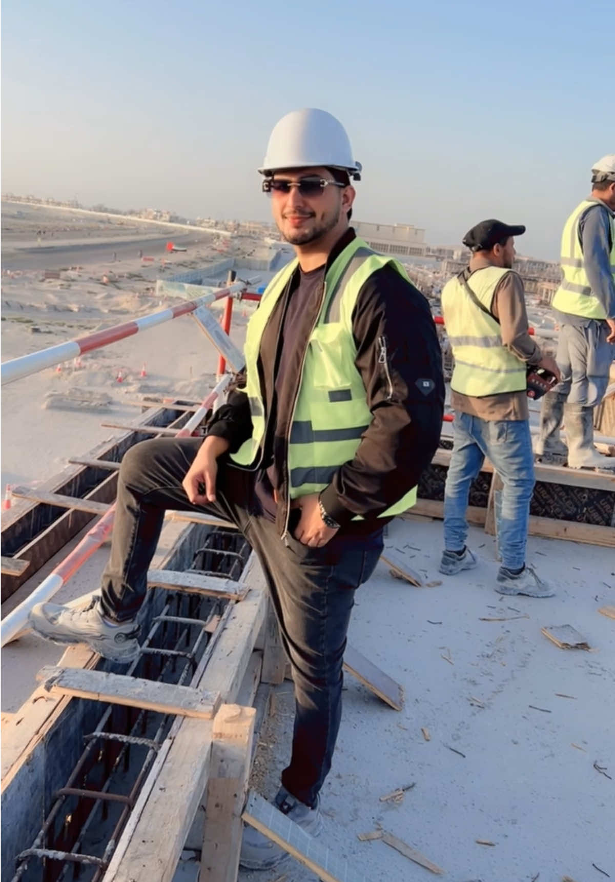 @Tanzeel 🇦🇪