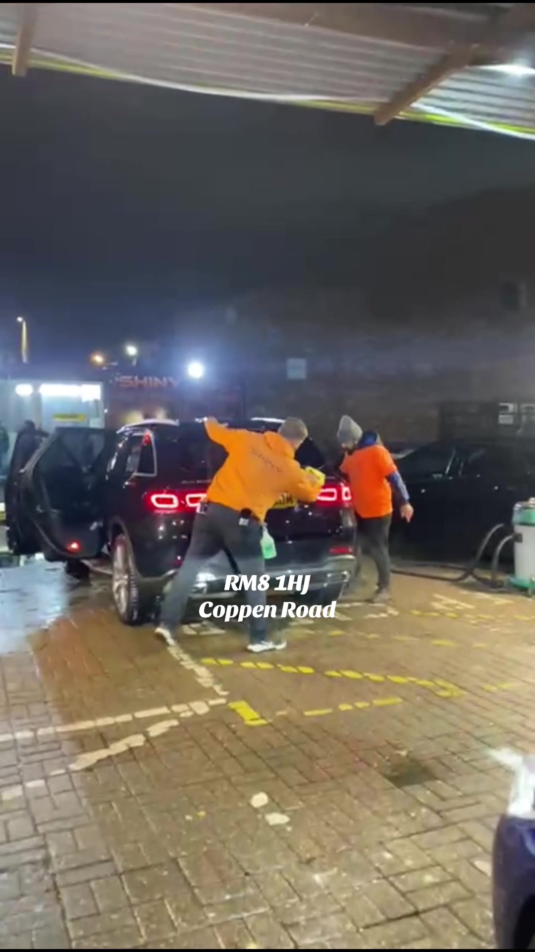 @SHINY HAND CAR WASH