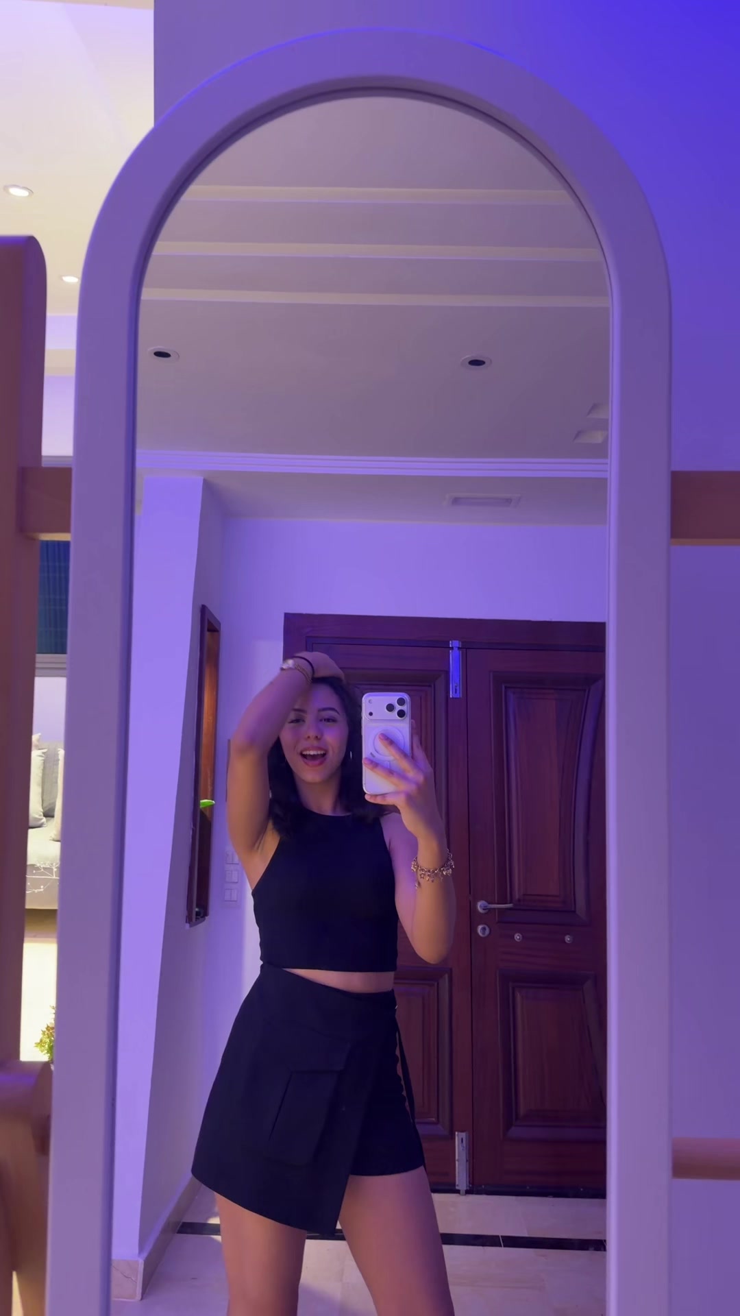 @M.