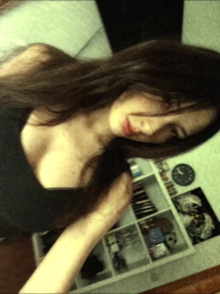@danielaa