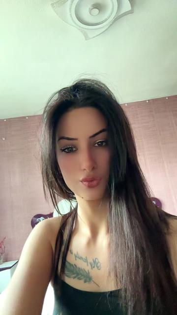 @yoliasenova