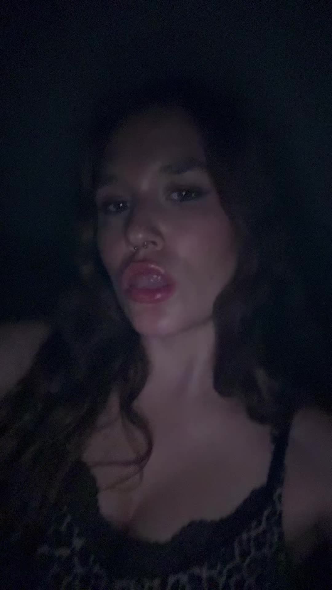 @Lily-Scarlett
