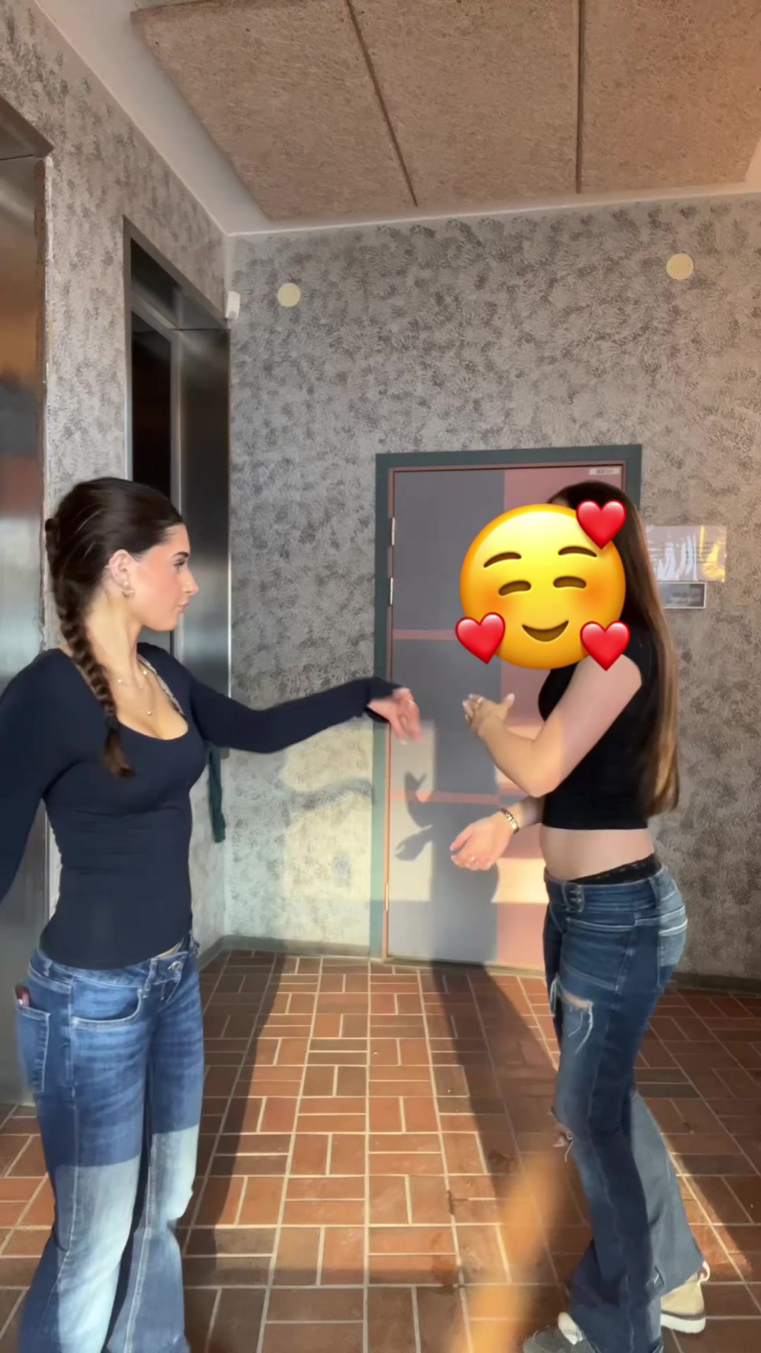 @elise