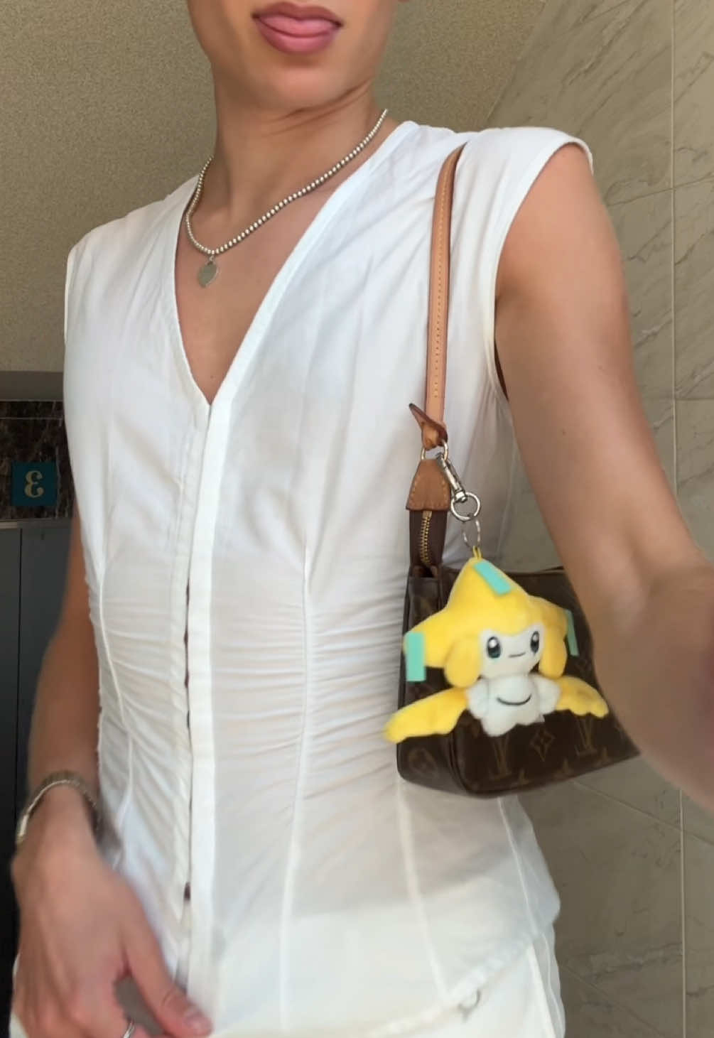 @Axelll