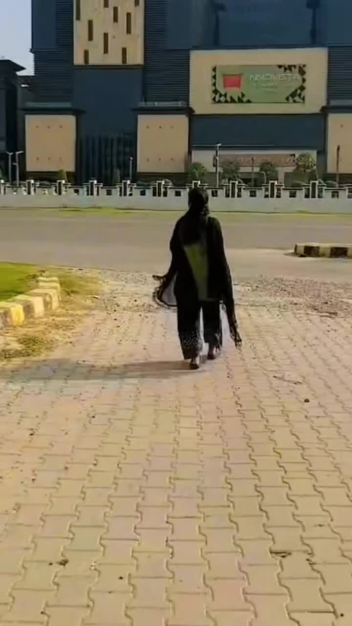 @cute 🥰 girl