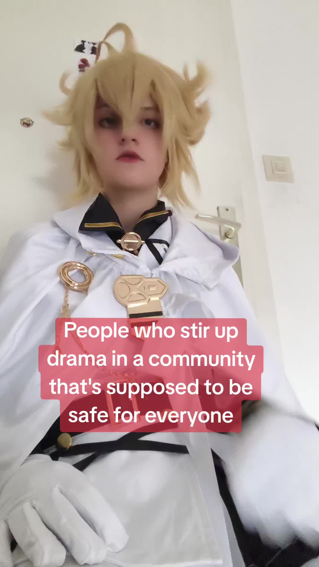 @vipee_cos