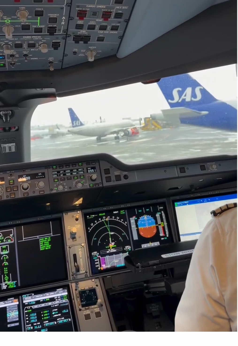 @Airline pilot